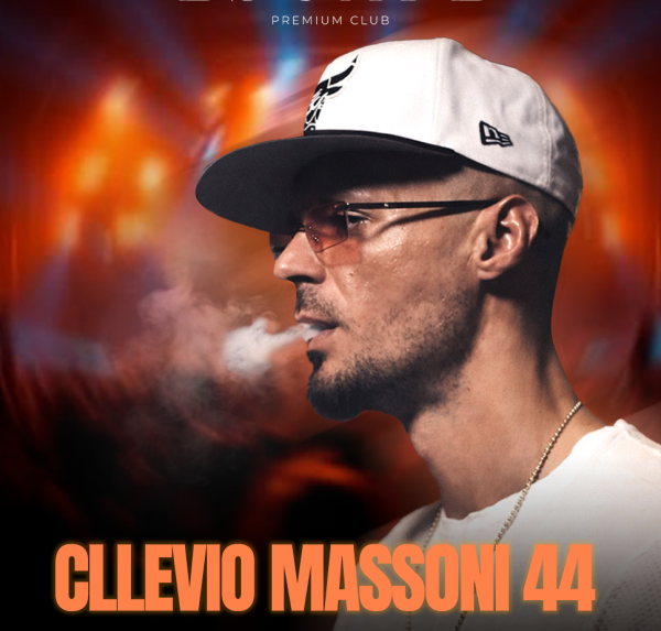 Cllevio Massoni 44